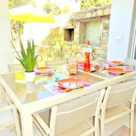 Luxueuse A Avec Piscine Villa Farinole