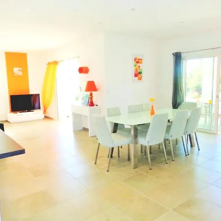Luxueuse A Avec Piscine * Farinole
