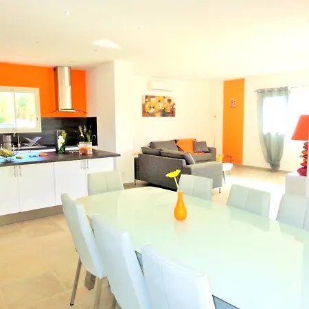Villa Luxueuse A Avec Piscine *
