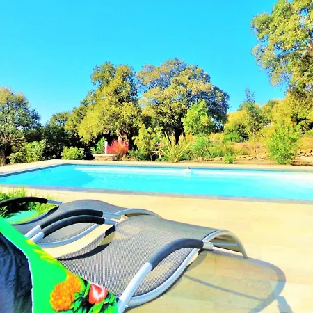 Luxueuse A Avec Piscine Villa