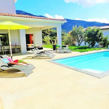 Villa Luxueuse A Avec Piscine